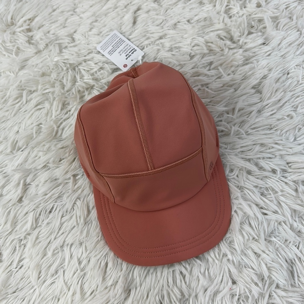 NWT Lululemon Glyde Velvet Fleece Hat Pink Savannah / Vapor